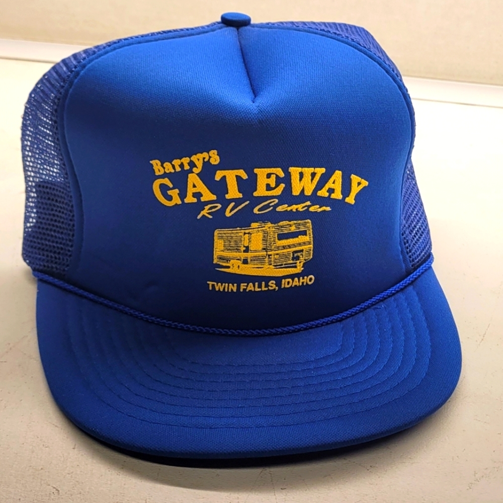 Vintage gateway rv center camper Cap Snap back Mesh Foam Trucker idaho